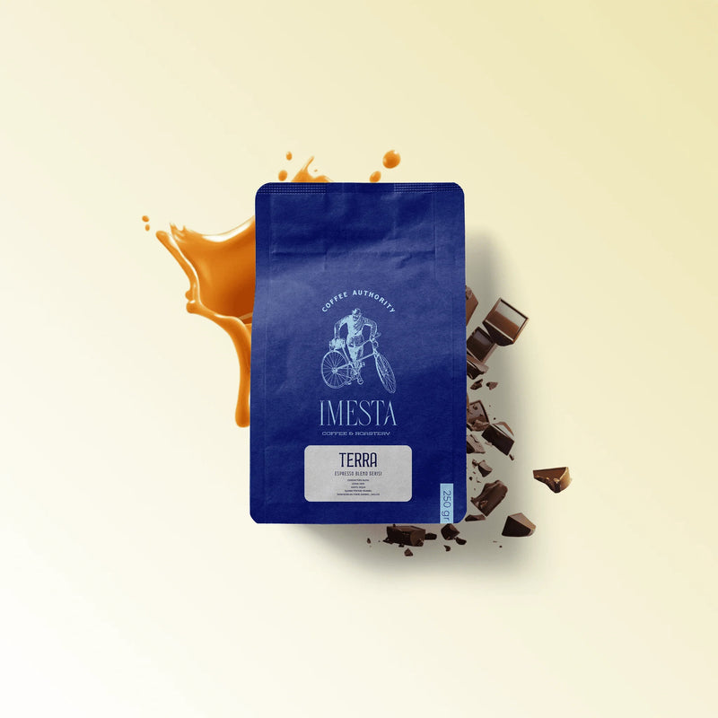 Terra espresso tadım notları görseli: yoğun bitter çikolata ve karamel aromaları.
